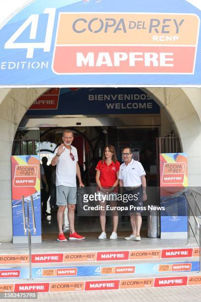 King Felipe VI waves upon his arrival at the Real Club Nautico de Palma, on 31 July, 2023 in Palma de Mallorca, Mallorca, Balearic Islands, Spain....