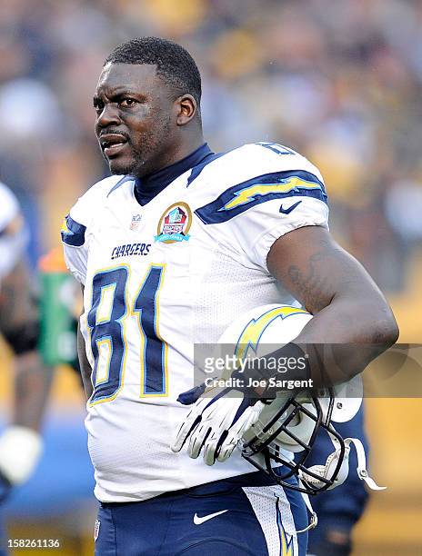 Randy McMichael of the San Diego Chargers looks on during the game against the Pittsburgh Steelers on December 9, 2012 at Heinz Field in Pittsburgh,...