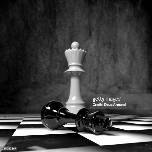 stockillustraties, clipart, cartoons en iconen met chess pieces on a board - chess board