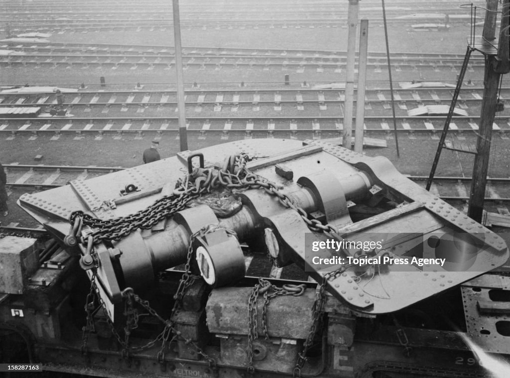 Rail Rudder A 54-ton rudder for the Cunard liner Aquitania, carried from... News ...
