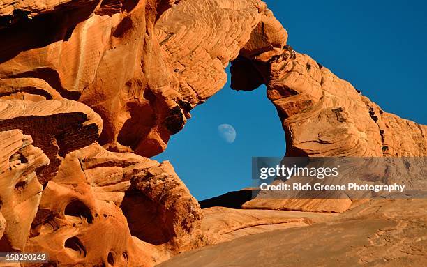 moon in the arch - valley of fire state park stock pictures, royalty-free photos & images