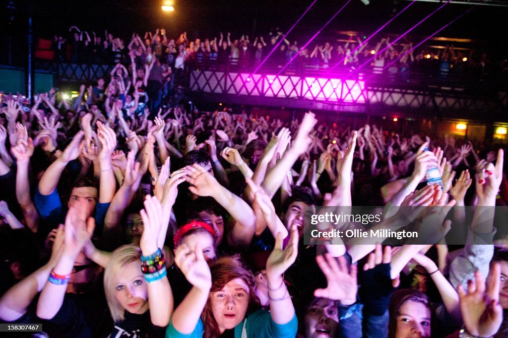 Enter Shikari + Cancer Bats Perform At Rock city