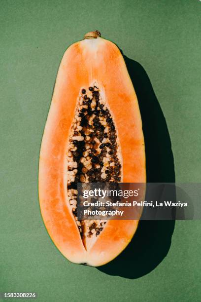 papaya fruit - ovarian cyst stock pictures, royalty-free photos & images