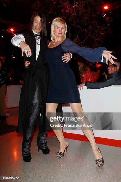 Jorge Gonzalez and Carola Ferstl attend the 18th Annual Jose Carreras Gala on December 13, 2012 in Leipzig, Germany.