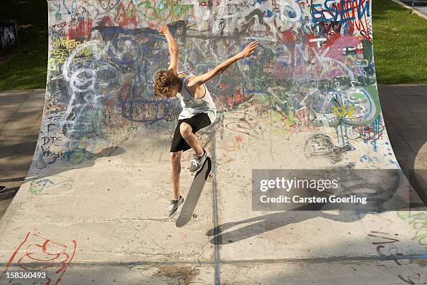 skater - skateboarding half pipe stock pictures, royalty-free photos & images