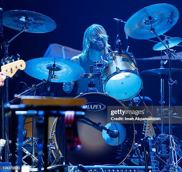 Drummer Taylor Hawkins of Foo Fighters performs with the KLOS All Star Band at the 95.5 KLOS Christmas Show held at Nokia Theatre L.A. Live on...