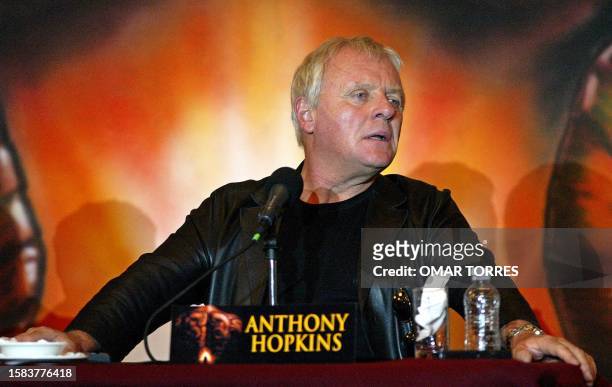 British actor Anthony Hopkins responds to questions during a press conference in Mexico City,17 October 2002, as he discusses his new film "Red...