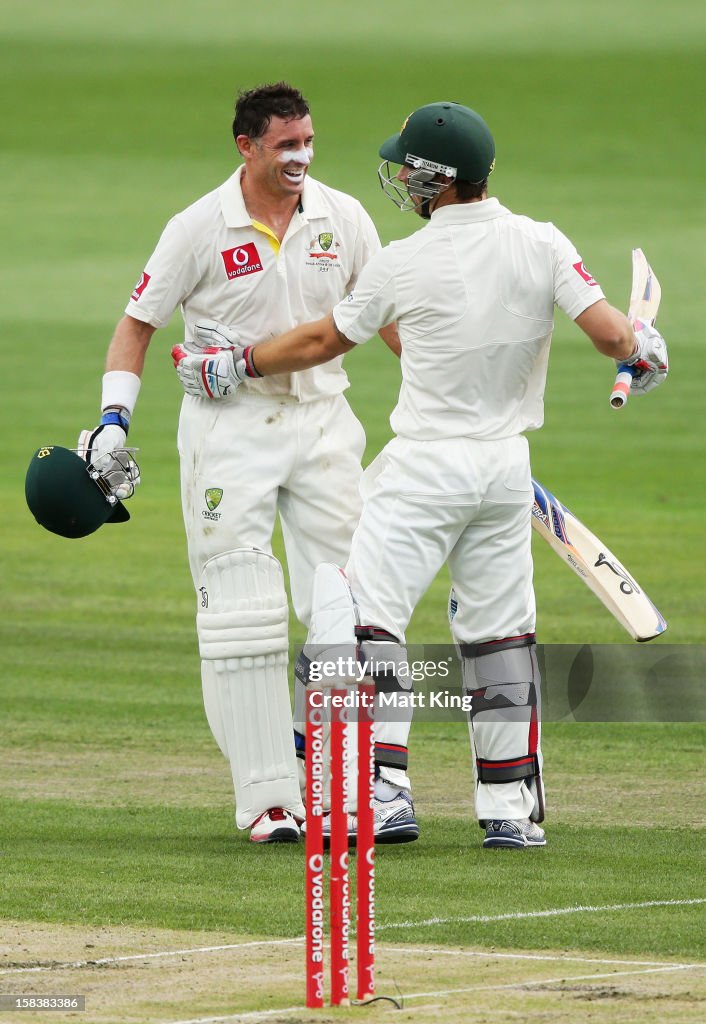 Australia v Sri Lanka - First Test: Day 2