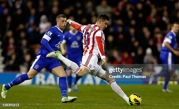 Geoff Cameron of Stoke City in action during the Barclays Premier League match between Stoke City and Everton at the Britannia Stadium on December 15...