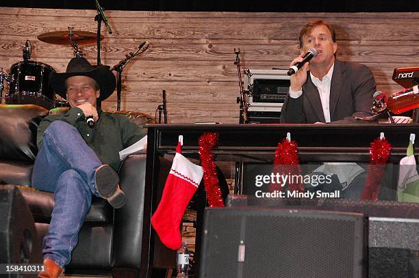 Blake Rasmussen 902 Cowboy Fanfest Stock Photos, High-Res Pictures, and Images - Getty ...