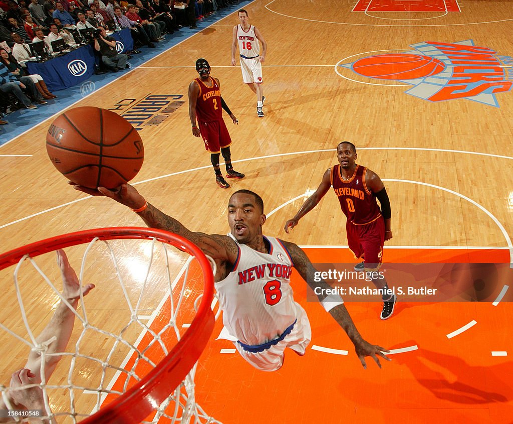 Cleveland Cavaliers v New York Knicks