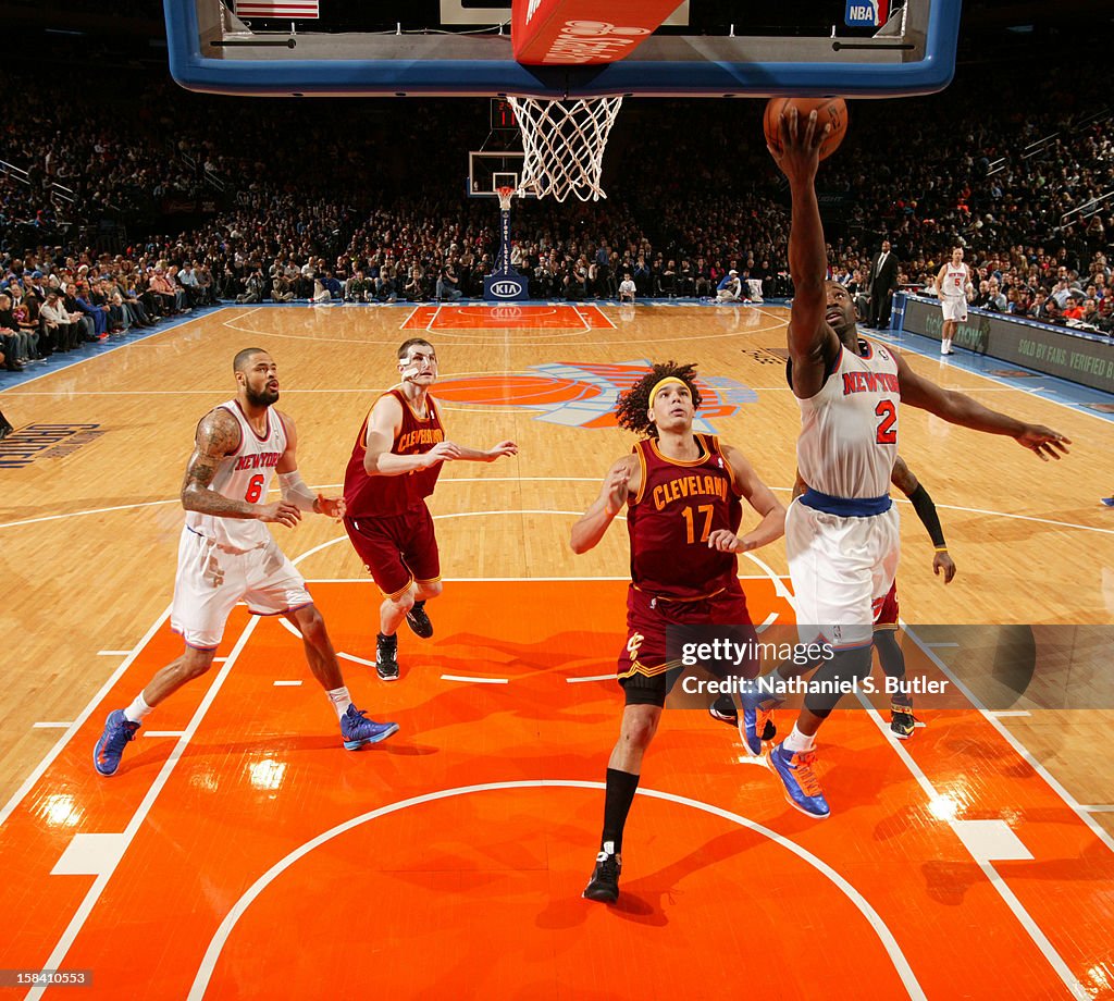 Cleveland Cavaliers v New York Knicks