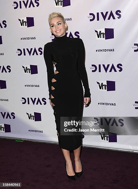 Singer Miley Cyrus arrives at "VH1 Divas" 2012 held at The Shrine Auditorium on December 16, 2012 in Los Angeles, California.