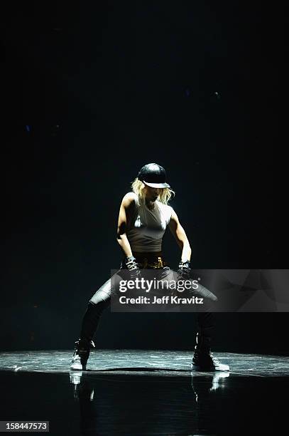Singer Ciara performs on stage at "VH1 Divas" 2012 at The Shrine Auditorium on December 16, 2012 in Los Angeles, California.