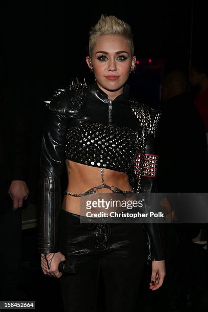 Singer Miley Cyrus backstage during "VH1 Divas" 2012 at The Shrine Auditorium on December 16, 2012 in Los Angeles, California.
