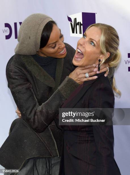 Personalities Nicole Murphy and Jessica Canseco attend "VH1 Divas" 2012 at The Shrine Auditorium on December 16, 2012 in Los Angeles, California.