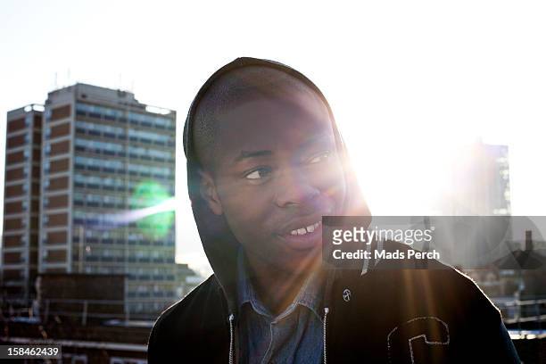 urban shoot, east london - youth culture stock pictures, royalty-free photos & images