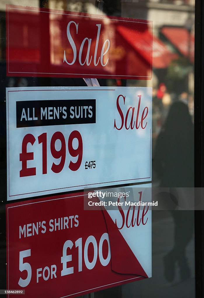 Struggling Retailers Slash Prices In Run Up To Christmas