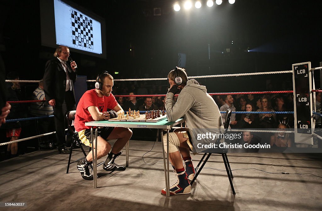 Daniel Lizarraga and Vladimir Makarov in the ring during the News Photo  - Getty Images
