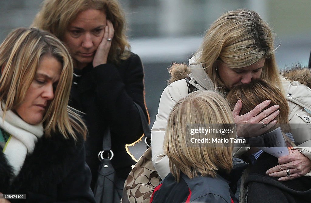 First Funerals Held For Victims Of CT Elementary School Massacre