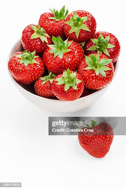 bowl of fresh strawberries - strawberries stock pictures, royalty-free photos & images