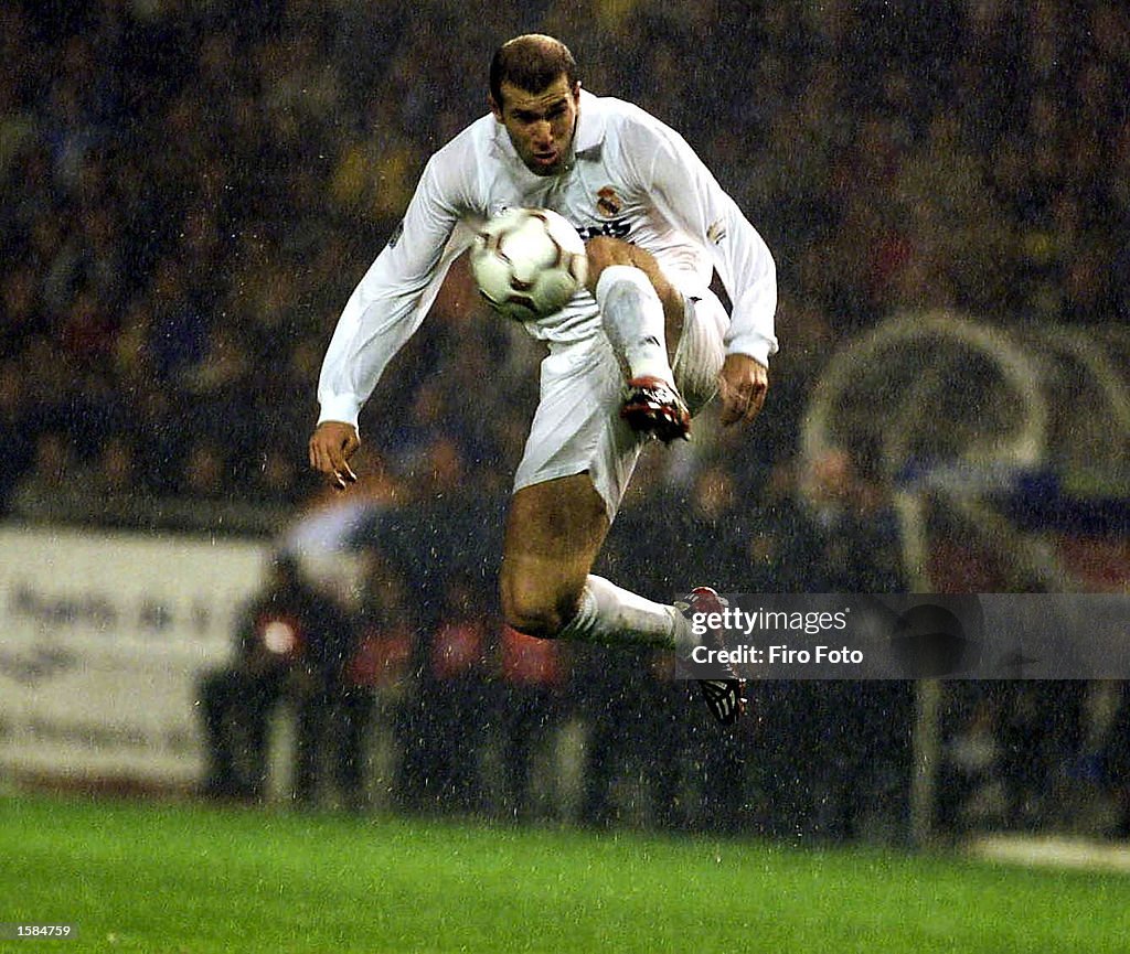 Zinedine Zidane in action