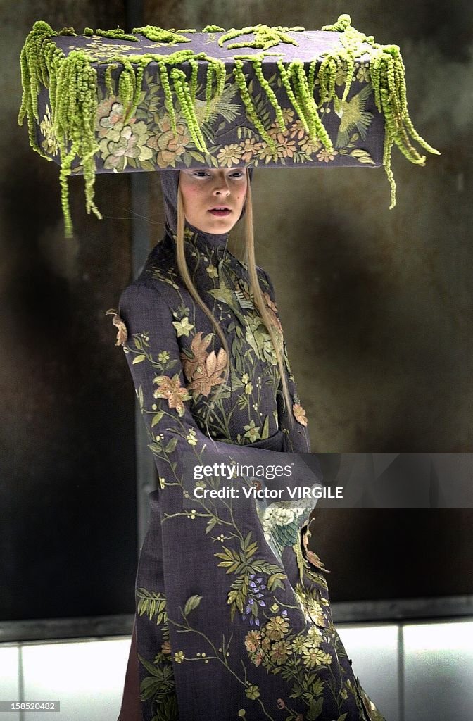 Alexander Mc Queen Fashion Show As Part Of Paris Fashion Week Spring Summer 2001