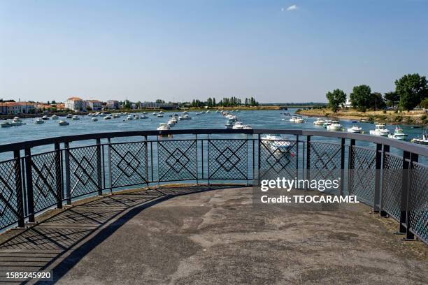 the port of la tranche sur mer, seen from the footbridge - balustrade stock pictures, royalty-free photos & images