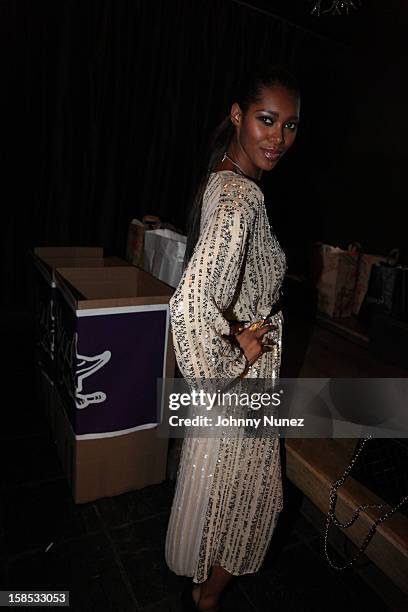 Jessica White attends "Cans For Cocktails" on December 17, 2012 in New York City.