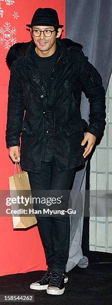 South Korean actor Oh Ji-Ho attends the 'Tower' VIP Screening at CGV on December 18, 2012 in Seoul, South Korea. The film will open on December 25 in...