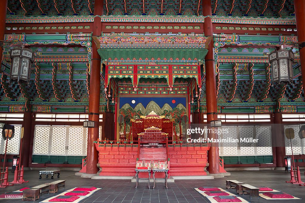 Throne hall at Gyeongbokgung Palace, Seoul