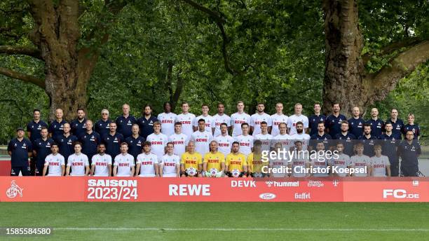 Upper row Niko Romm, athletic coach, Michael Liebetrut, bus driver, Ben Zerweck, kit manager, Frank Almstedt, kit manager, Kresimir Ban, kit manager,...