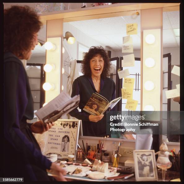 Lily Tomlin Backstage Lily Tomlin Backstage
