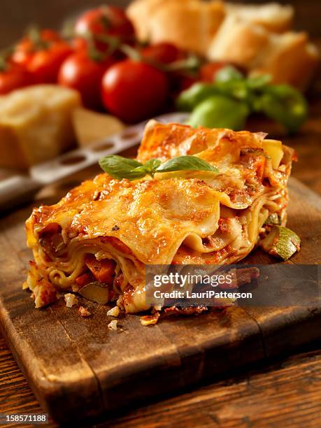 lasagne primavera " - lasagne stock-fotos und bilder