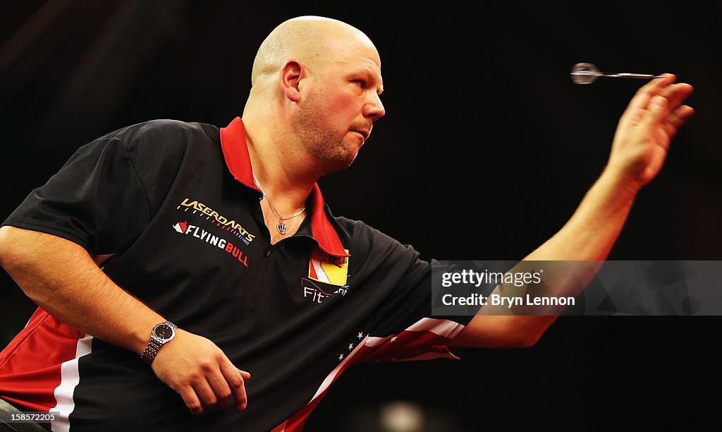 2013 Ladbrokes.com World Darts Championship - Day Six