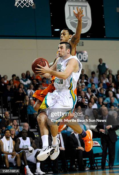 Anthony Raffe 11 Anthony Raffa Stock Photos, High-Res Pictures, and Images - Getty Images