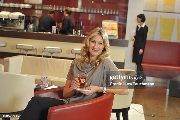 Steffi Graf attends the Teekanne -Teelounge photocall 2011 on September 29, 2011 in Berlin, Germany.