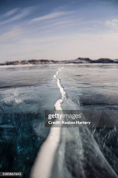 a beautiful frozen lake - kearton stock pictures, royalty-free photos & images