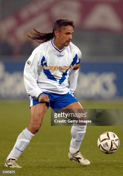 Roberto Baggio of Brescia in action during the Serie A match between Torino and Brescia, played at the Stadio Delle Alpi, Turin, Italy on November 2,...