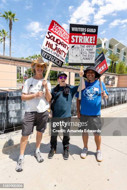 Filmmaker Jay Roach, actor Seth Green and writer Jorge Ramirez-Martinez join members and supporters of SAG-AFTRA and WGA on the picket line at Fox...