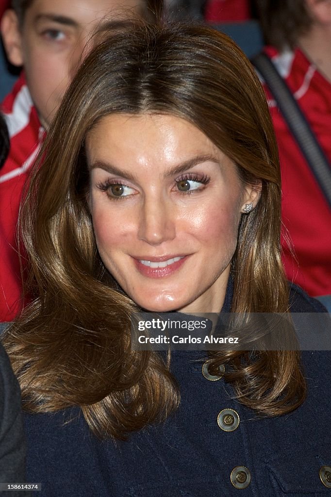 Princess Letizia of Spain Attends 'A Que Sabe este Libro' Exhibition Hall