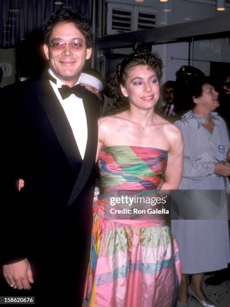 Actor Raul Julia and wife Merel Poloway attend the "Tempest" New York City Premiere on August 8, 1982 at Loews Tower East in New York City.
