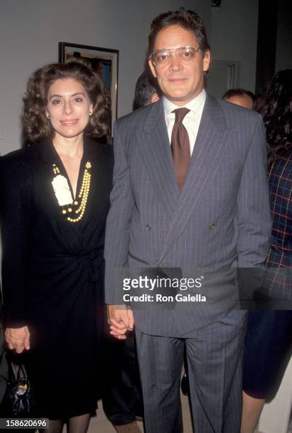 Actor Raul Julia and wife Merel Poloway attend the Unveiling of Lorenzo Quinn's Sculptures and Oil Paintings Exhibition on October 11, 1990 at...