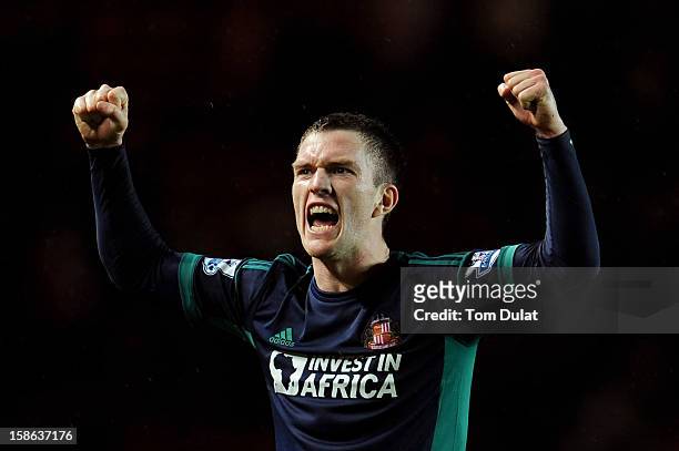 Craig Gardner of Sunderland celebrates following his team's 1-0 victory during the Barclays Premier League match between Southampton and Sunderland...
