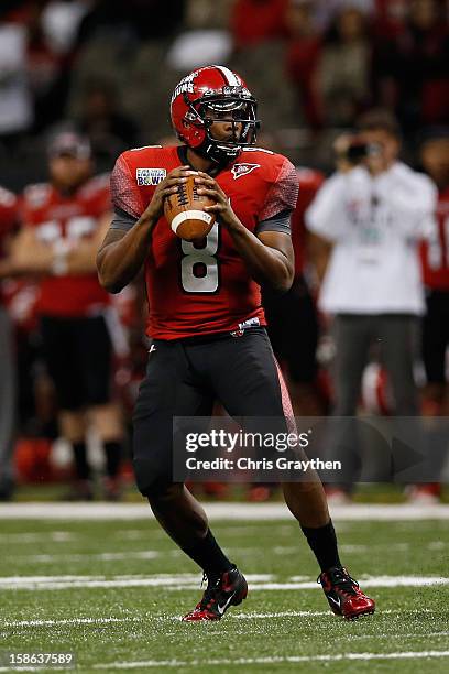 Terrance Broadway of the Louisiana-Lafayette Ragin Cajuns throws a pass against the East Carolina Pirates during the R+L Carriers New Orleans Bowl at...