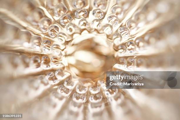 abstract background in white and beige colors. - metallic look stock-fotos und bilder