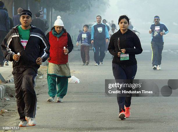 Nearly 200 running enthusiasts got together on a chilly Sunday morning at Leisure Valley Grounds to participate in the Hemera Gurgaon Winter Marathon...