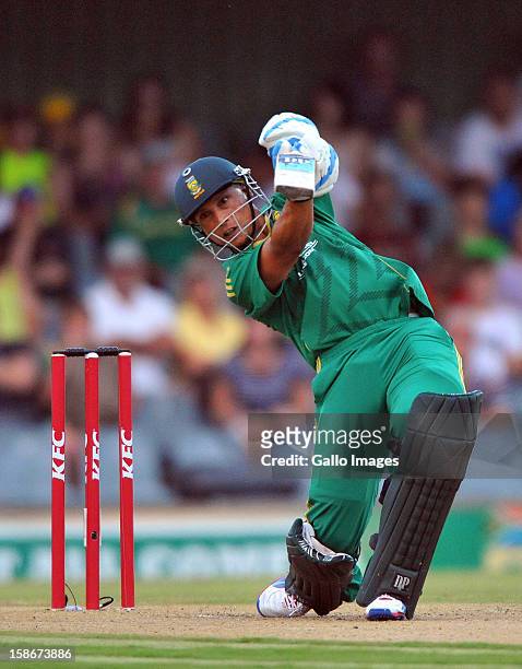 Henry Davids of South Africa drives for a boundary during the 2nd T20 match between South Africa and New Zealand at Buffalo Park on December 23, 2012...