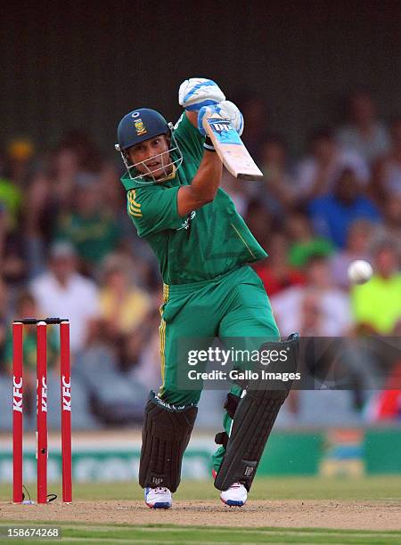 Henry Davids of South Africa drives straight during the 2nd T20 match between South Africa and New Zealand at Buffalo Park on December 23, 2012 in...