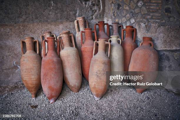 pottery pots frompompeii - ancient rome stock pictures, royalty-free photos & images